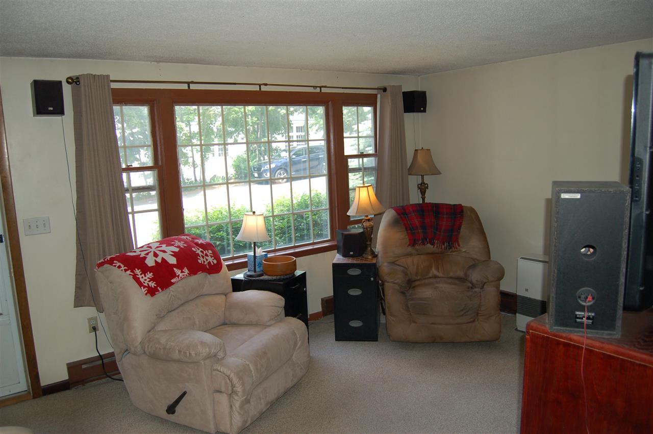 12 Riversedge Drive Milford, NH 03055 - Photo 4 of 14 Gallery Image 4