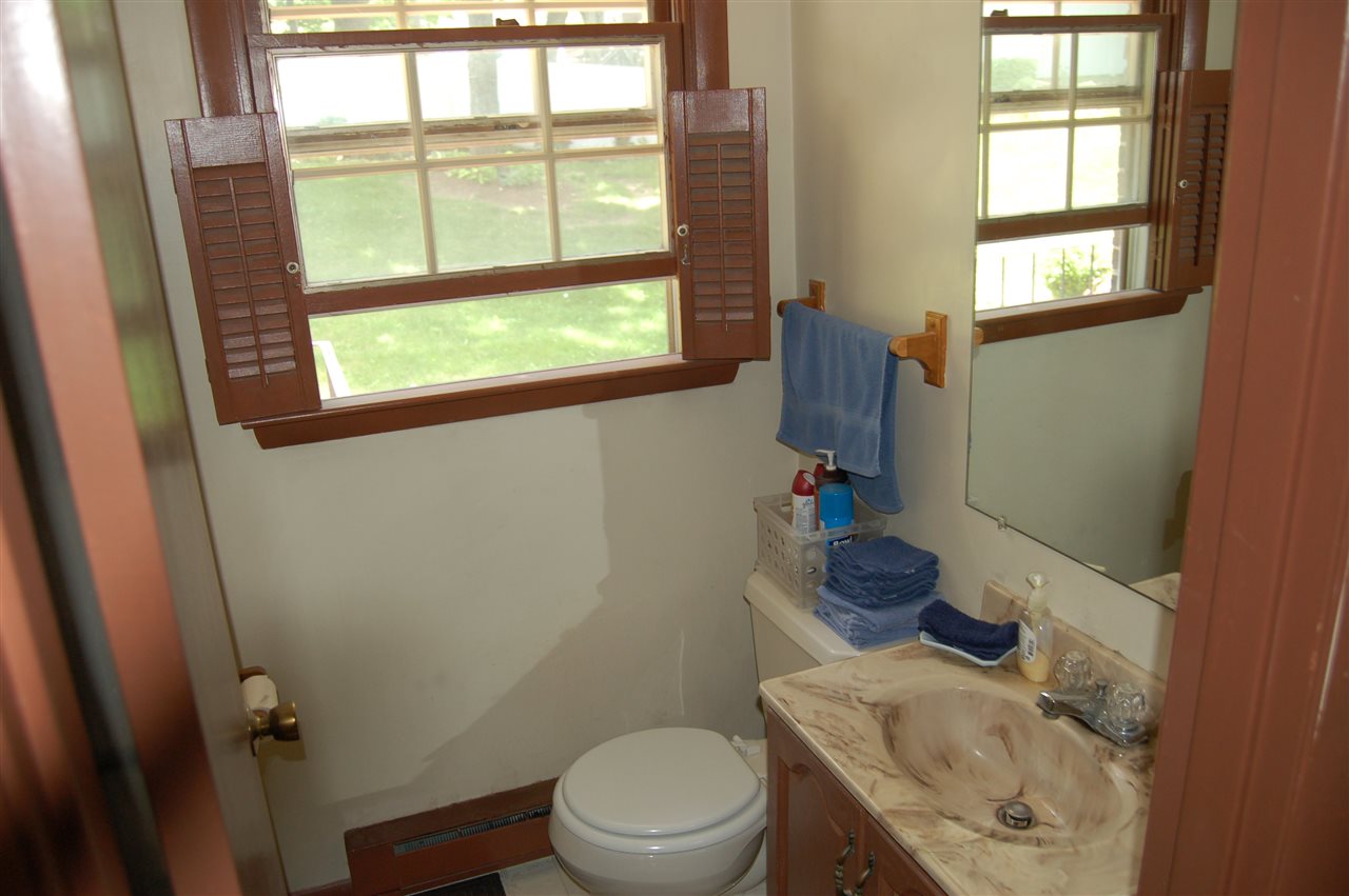 12 Riversedge Drive Milford, NH 03055 - Photo 8 of 14 Gallery Image 8