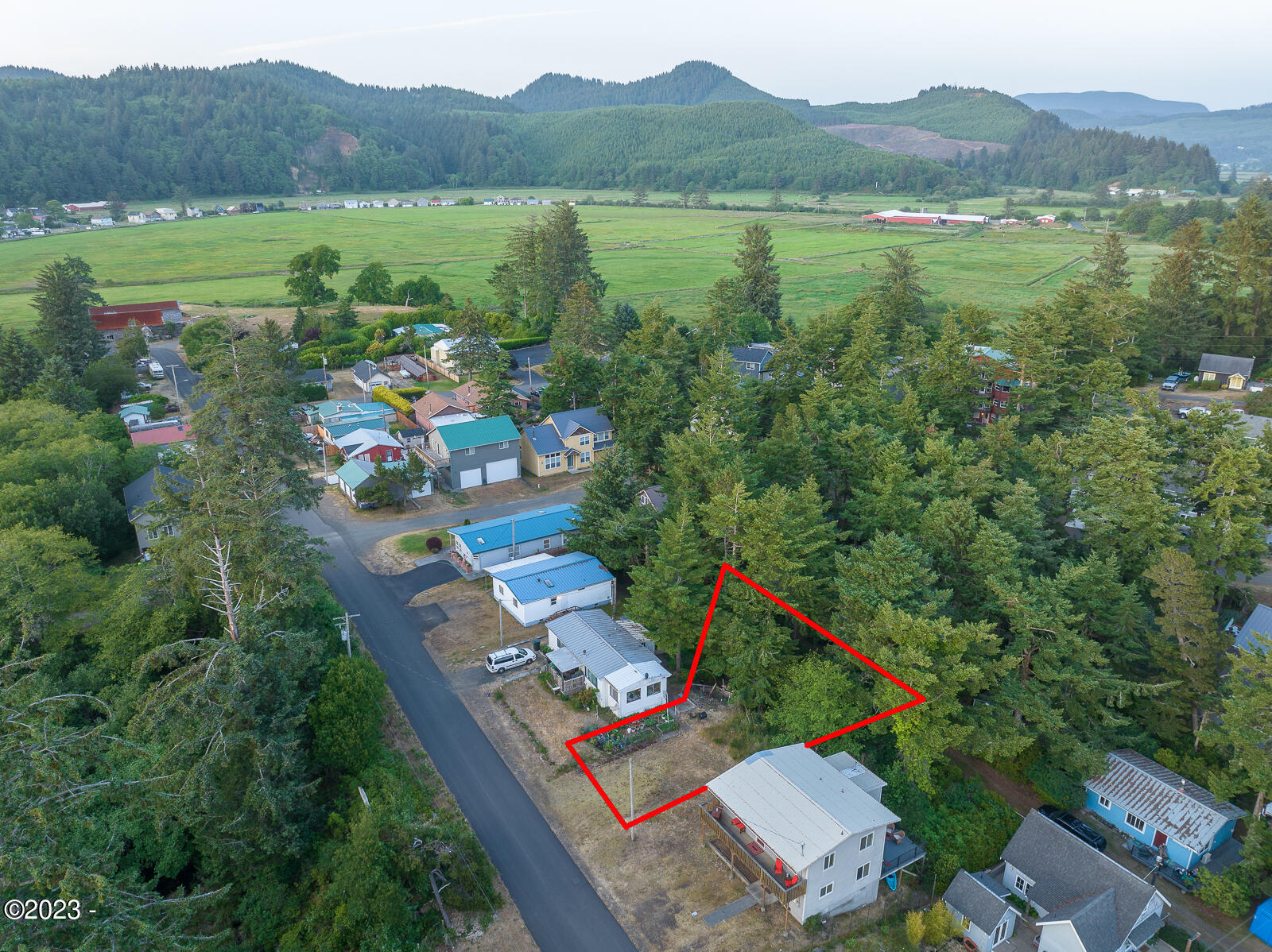 6301 3rd Street Pacific City, OR 97135 - Photo 5 of 8 quiet neighborhood