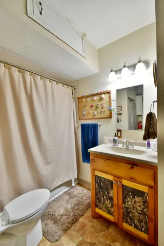 $375,000 | 19375 573rd Avenue, Litchfield, MN 55355