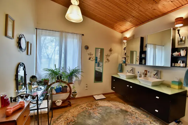 $375,000 | 19375 573rd Avenue, Litchfield, MN 55355