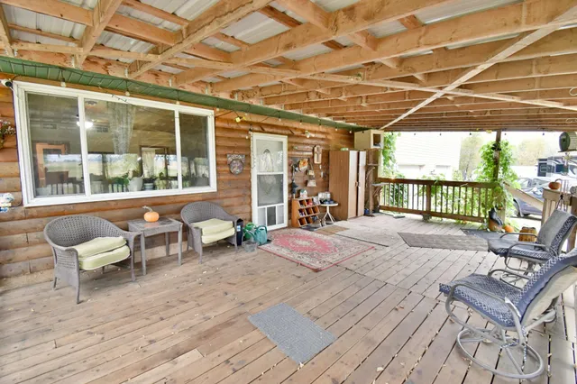 $375,000 | 19375 573rd Avenue, Litchfield, MN 55355