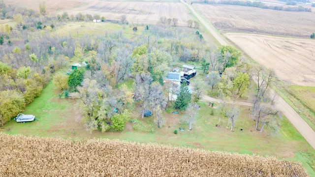 $375,000 | 19375 573rd Avenue, Litchfield, MN 55355