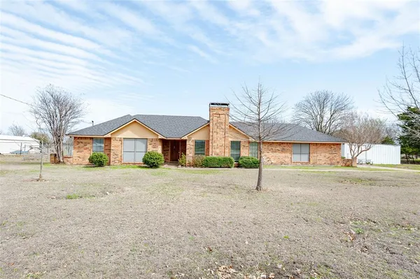 $439,900 | 112 Deborde Circle, Red Oak, TX 75154