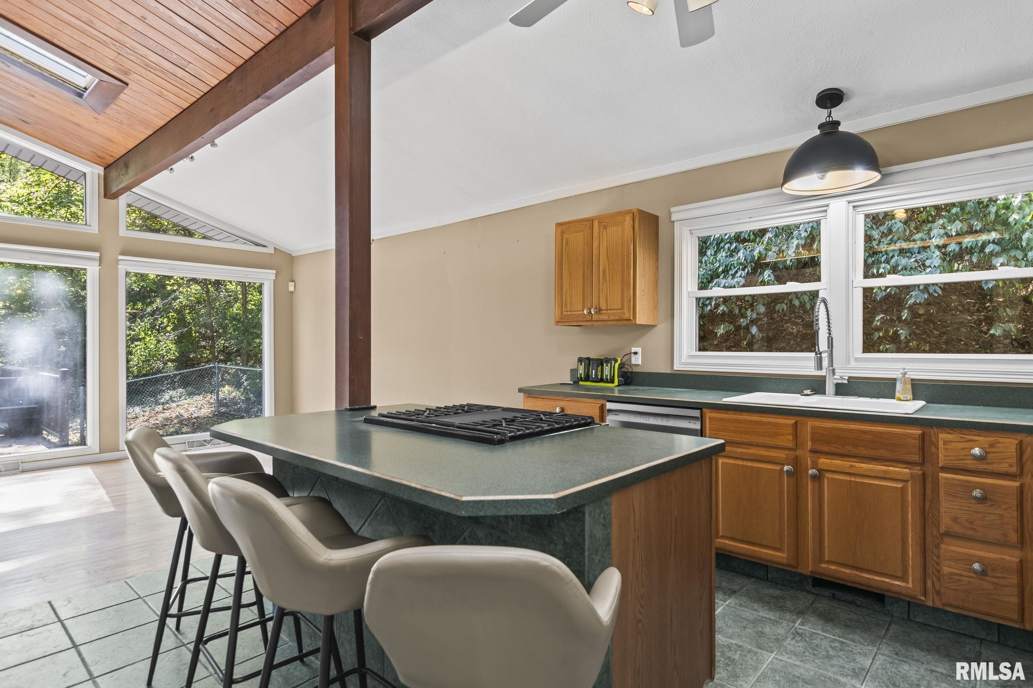 75 Meadowlark Lane Springfield, IL 62702 - Photo 19 of 35