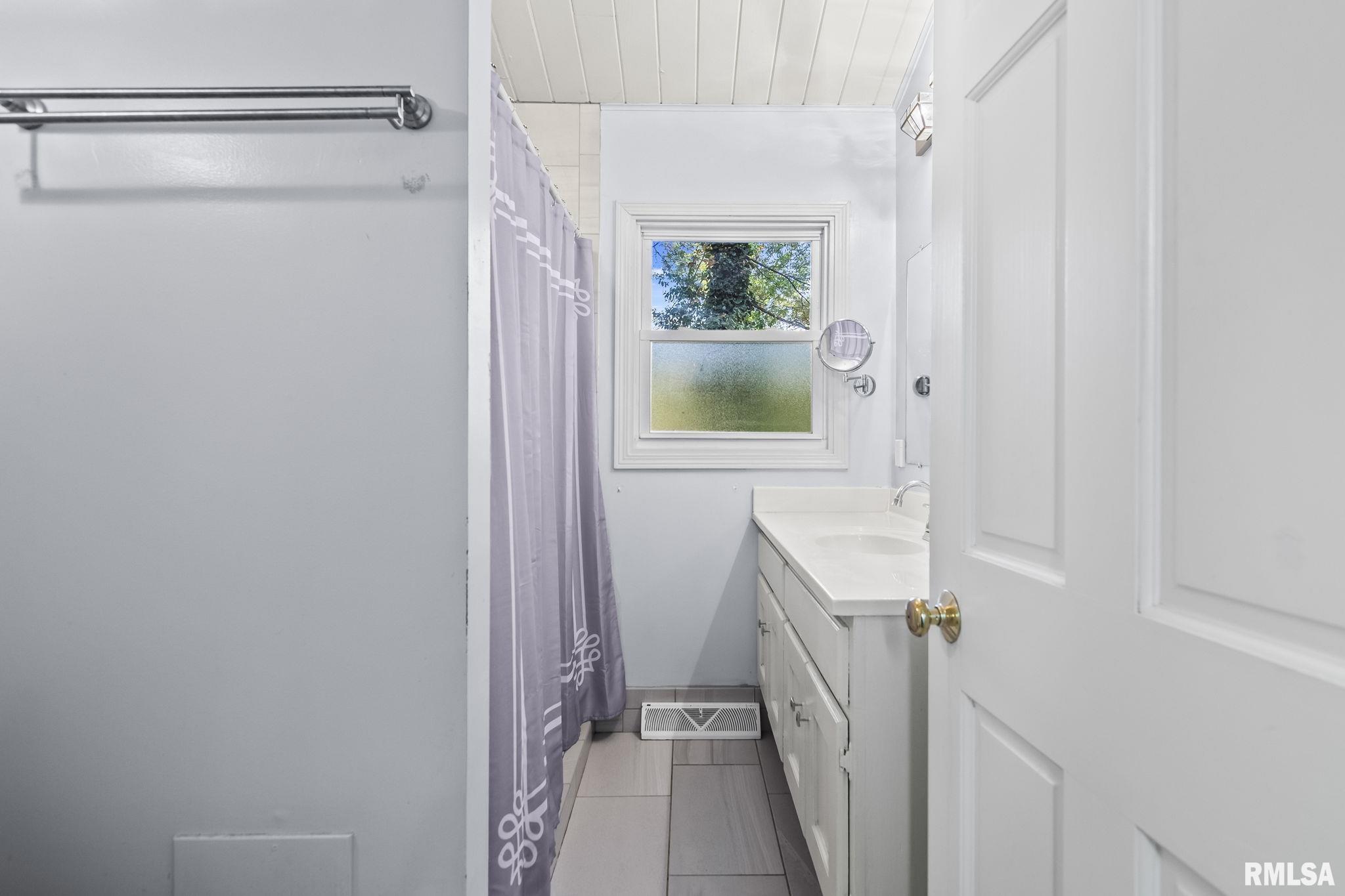 75 Meadowlark Lane Springfield, IL 62702 - Photo 28 of 35