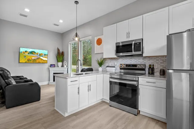 $550,000 | 2287 Lake Hall Road, Tallahassee, FL 32309