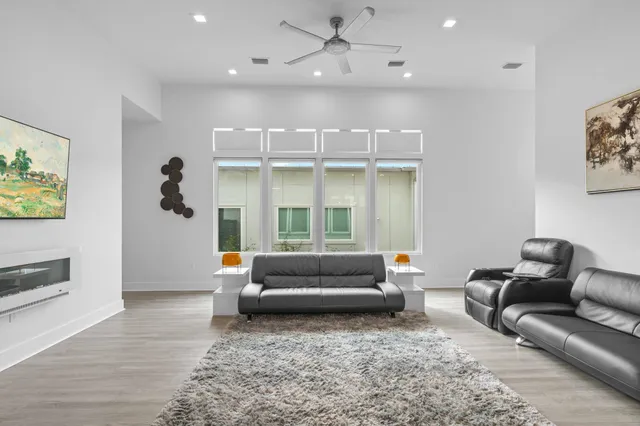 $550,000 | 2287 Lake Hall Road, Tallahassee, FL 32309