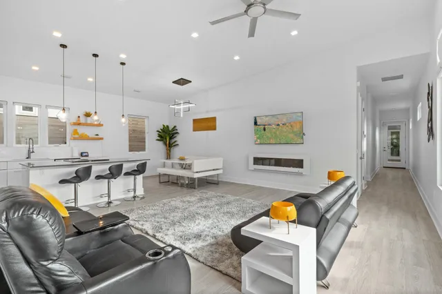 $550,000 | 2287 Lake Hall Road, Tallahassee, FL 32309