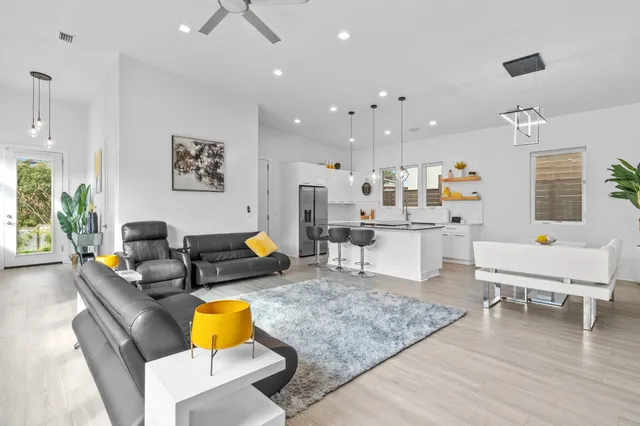 $550,000 | 2287 Lake Hall Road, Tallahassee, FL 32309