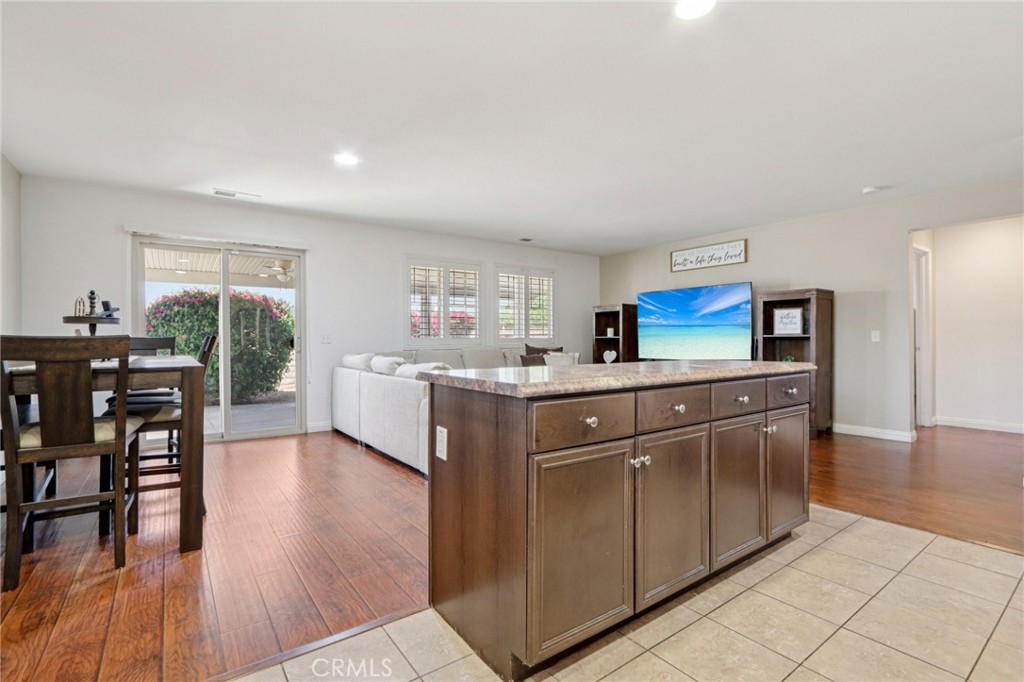 3086 Hawthorne Road Perris, CA 92571 - Photo 12 of 34