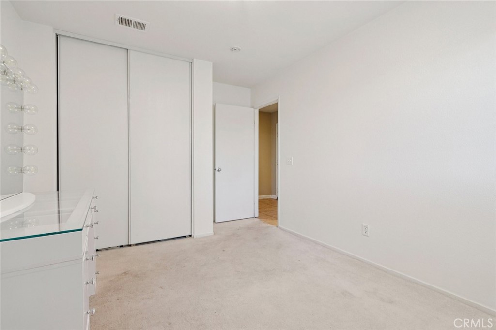 3086 Hawthorne Road Perris, CA 92571 - Photo 17 of 34