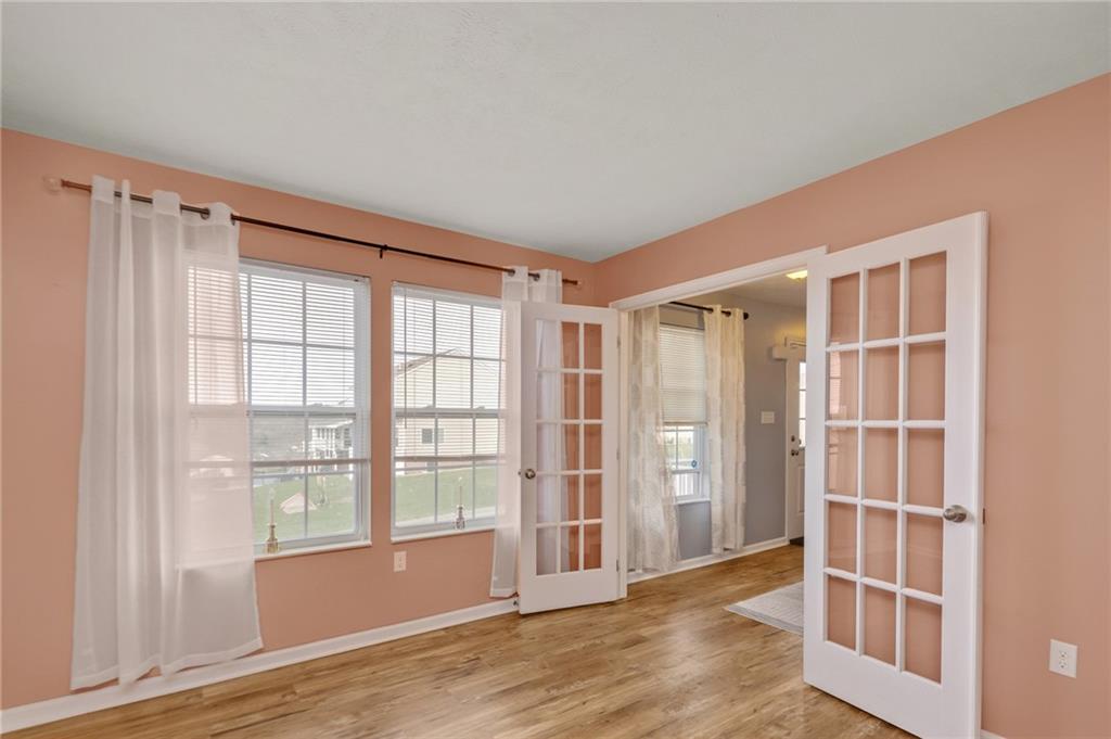 208 Summit Circle Houston, PA 15342 - Photo 14 of 30