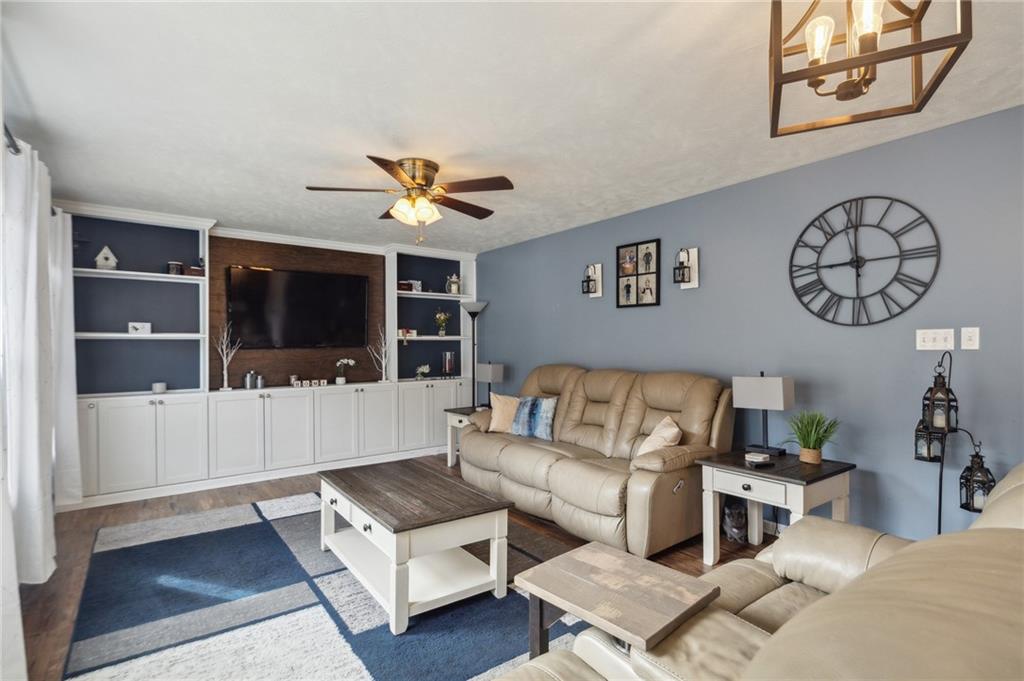 208 Summit Circle Houston, PA 15342 - Photo 9 of 30