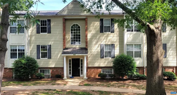 $1,895 | 1356 Villa Way, Unit E, Charlottesville, VA 22903