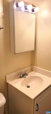 $1,895 | 1356 Villa Way, Unit E, Charlottesville, VA 22903