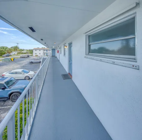 $135,000 | 420 West Palm Street, Unit 24, Lantana, FL 33462