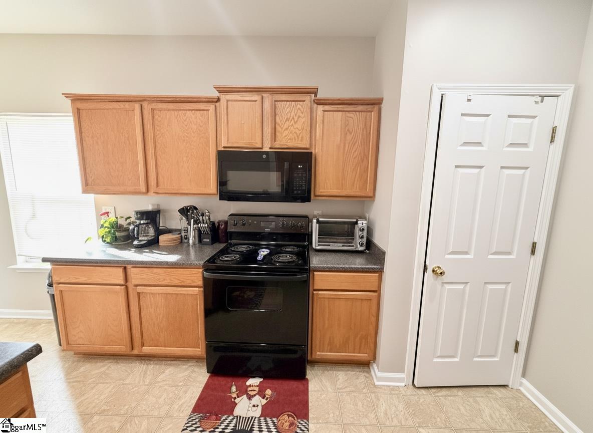 406 Chartwell Drive Greer, SC 29650 - Photo 15 of 33