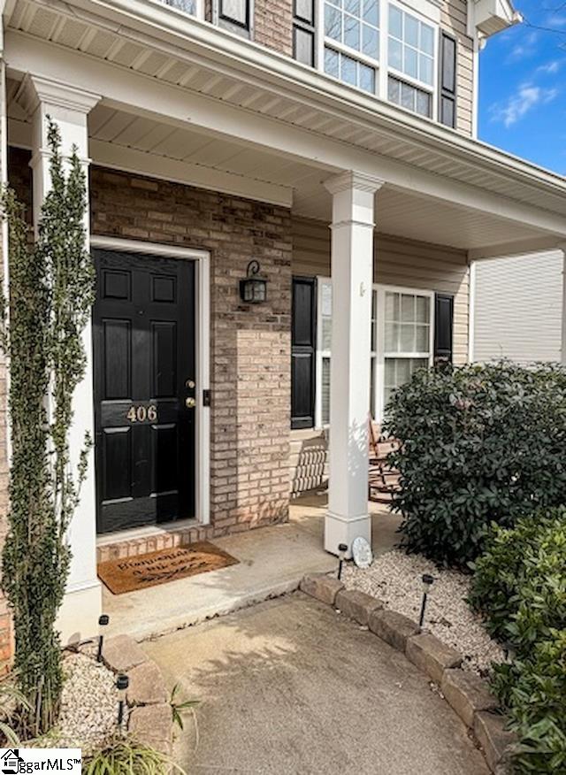 406 Chartwell Drive Greer, SC 29650 - Photo 8 of 33