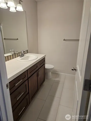 $2,600 | 3337 30th Drive, Everett, WA 98201