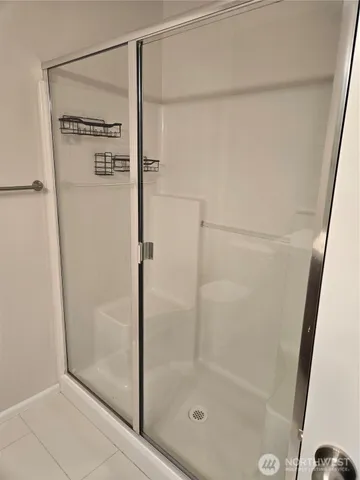 $2,600 | 3337 30th Drive, Everett, WA 98201