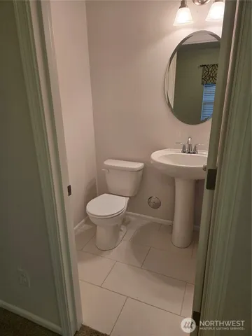 $2,600 | 3337 30th Drive, Everett, WA 98201