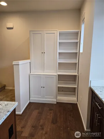 $2,600 | 3337 30th Drive, Everett, WA 98201