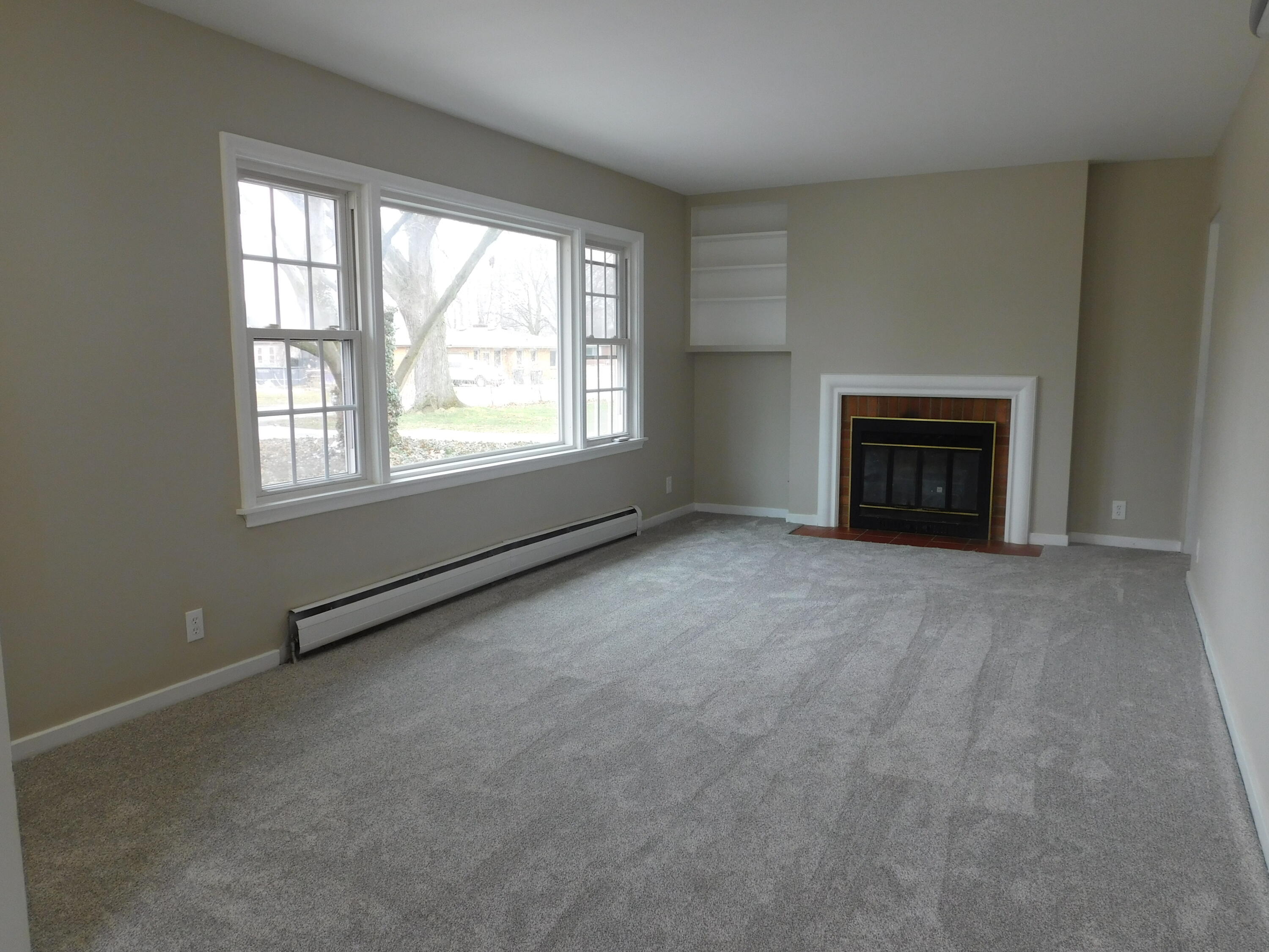 175 Fisk Road Benton Harbor, MI 49022 - Photo 10 of 31 DSCN3011