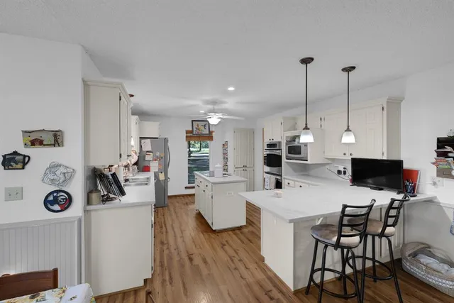 $585,900 | 906 County Road 2770, Honey Grove, TX 75446