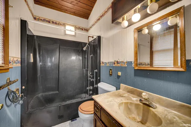 $299,000 | 4958 North 750 West, Rochester, IN 46975