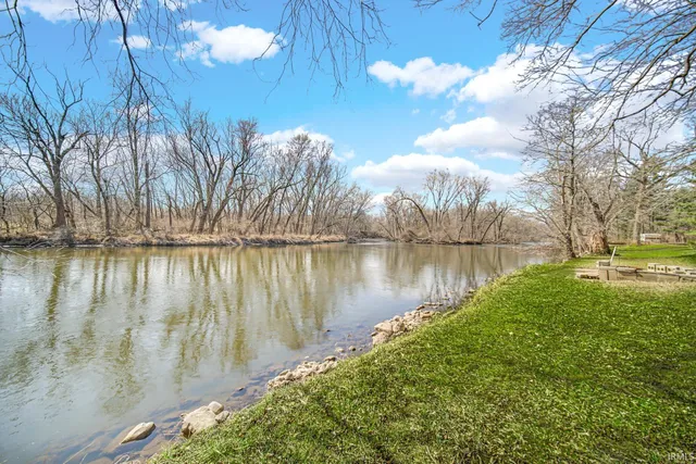 $299,000 | 4958 North 750 West, Rochester, IN 46975