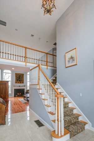 56 Mohawk Path Holliston, MA 01746 - Photo 2 of 30 Gallery Image 2