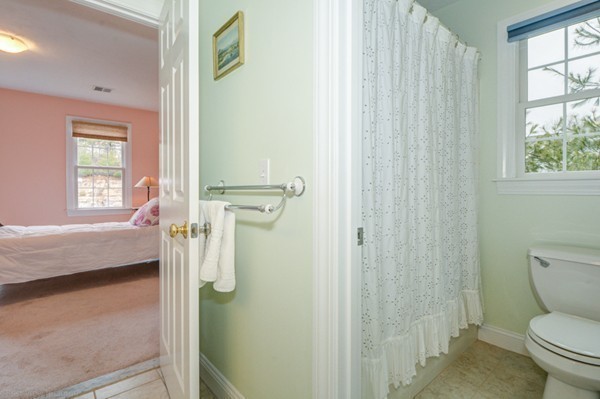 56 Mohawk Path Holliston, MA 01746 - Photo 26 of 30 Gallery Image 26