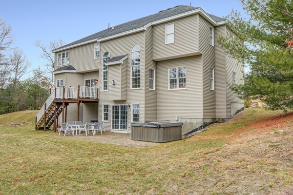 56 Mohawk Path Holliston, MA 01746 - Photo 28 of 30 Gallery Image 28