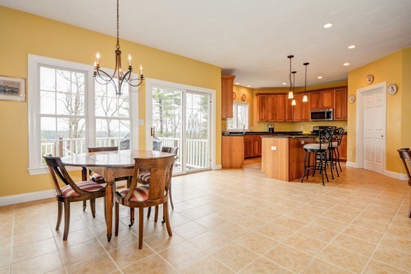 56 Mohawk Path Holliston, MA 01746 - Photo 6 of 30 Gallery Image 6