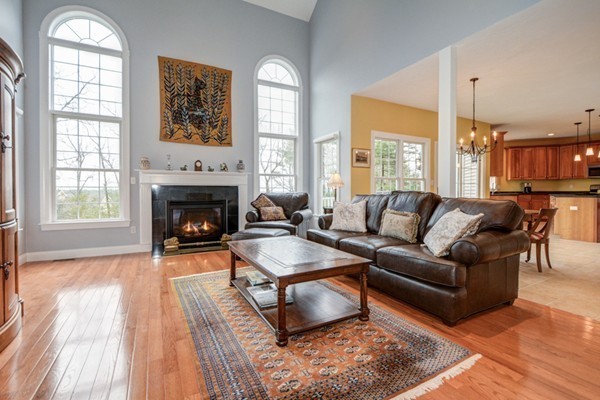 56 Mohawk Path Holliston, MA 01746 - Photo 9 of 30 Gallery Image 9