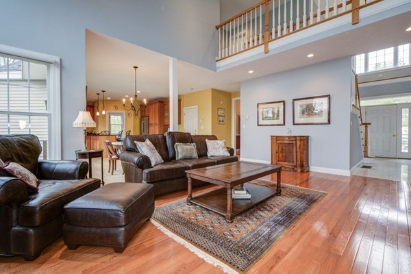 56 Mohawk Path Holliston, MA 01746 - Photo 10 of 30 Gallery Image 10