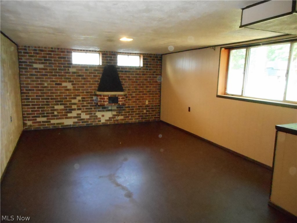 4807 Anderson Road Cleveland, OH 44124 - Photo 14 of 14