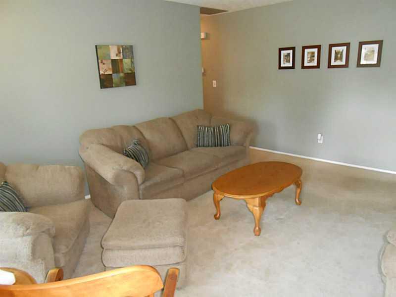 3211 Glouster Street Springfield, OH 45503 - Photo 4 of 25
