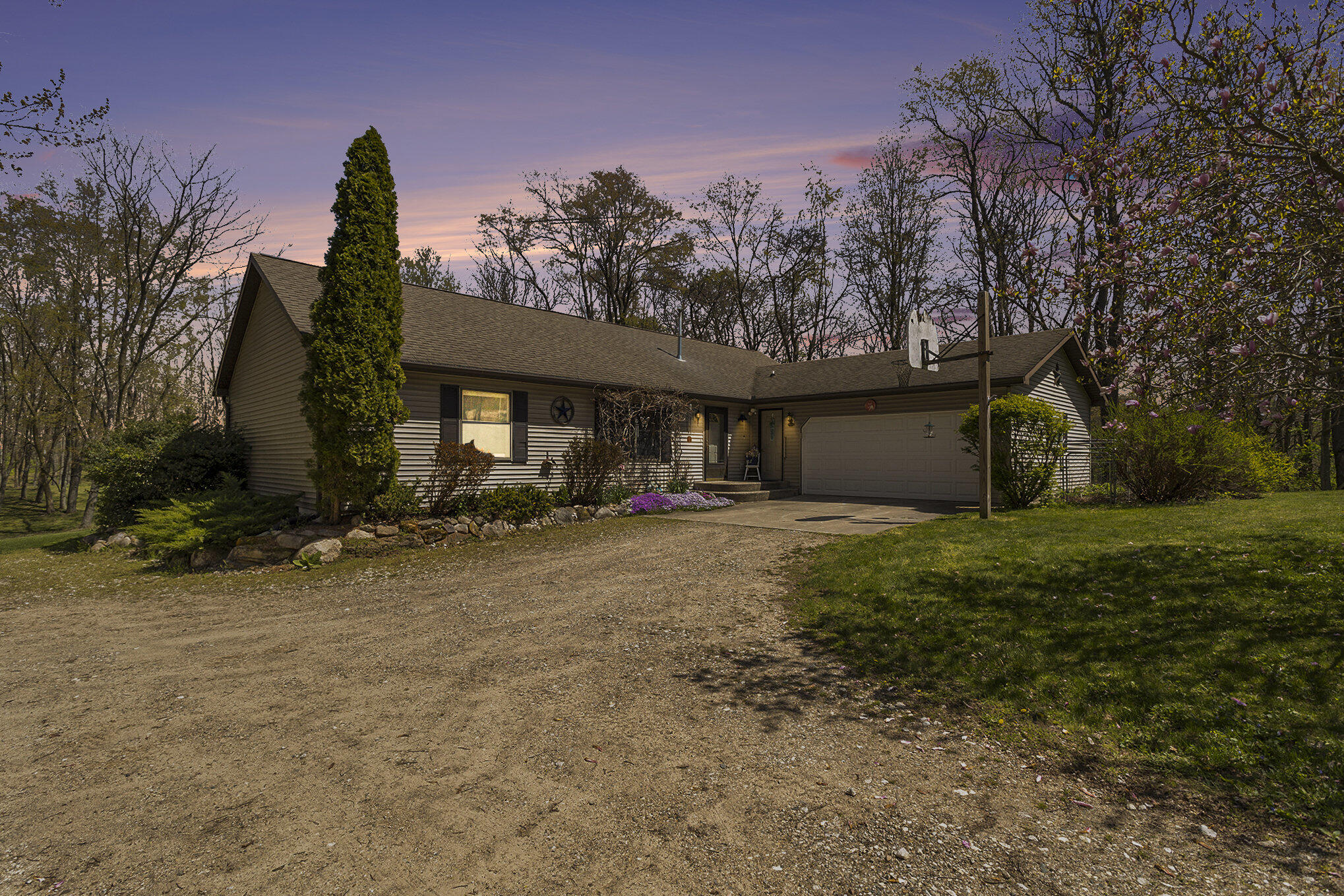 54485 Day Road Marcellus, MI 49067 - Photo 2 of 49 001_54485_day_rd_marcellus_mi_49067-37-