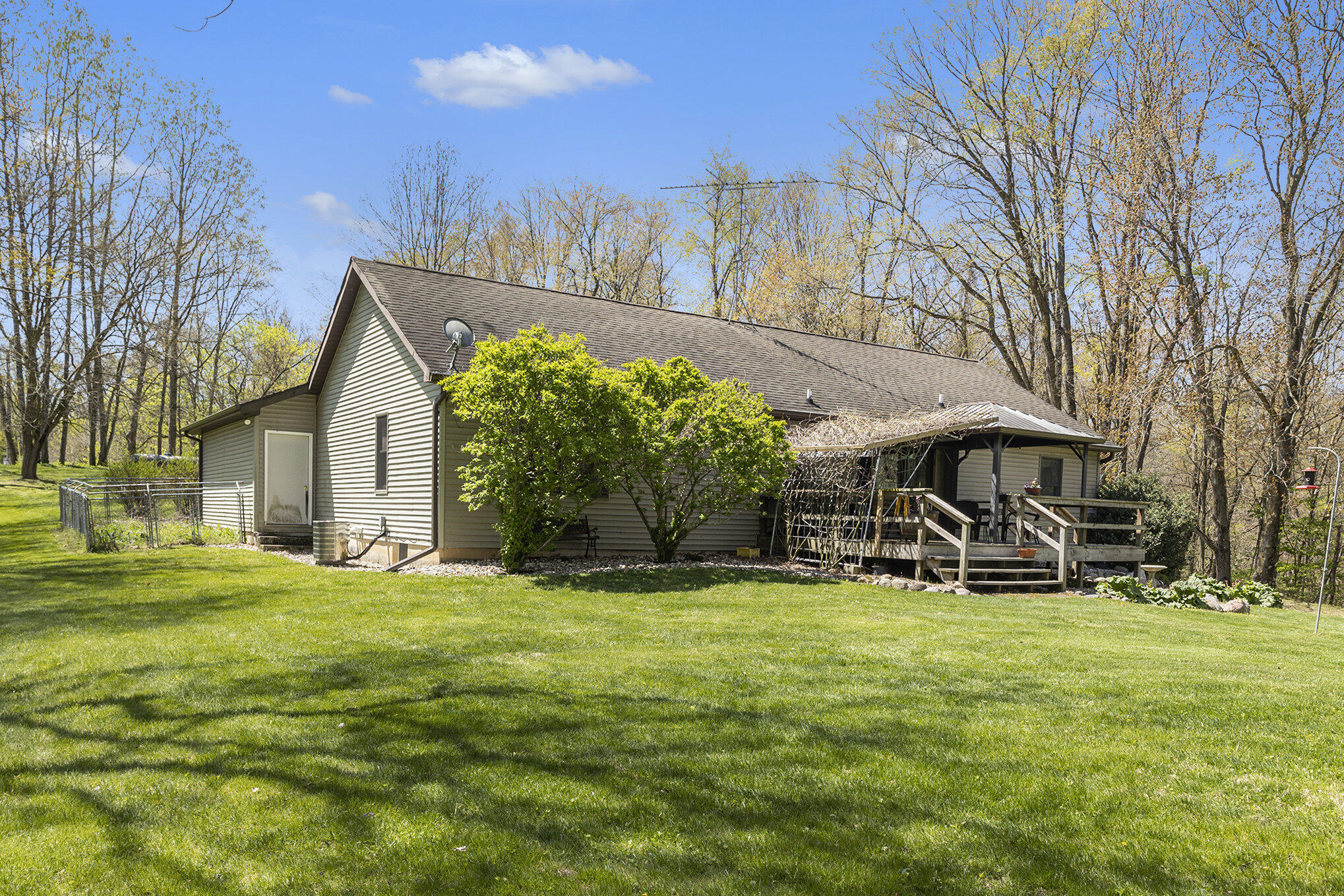 54485 Day Road Marcellus, MI 49067 - Photo 28 of 49 031_54485_day_rd_marcellus_mi_49067-40