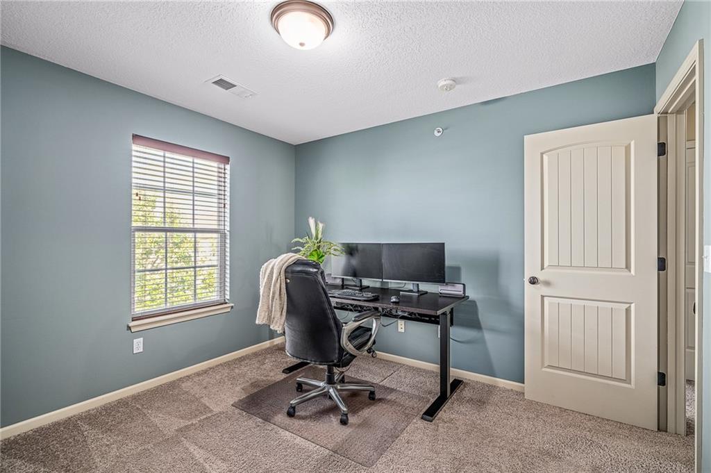 8925 Inkster Lenexa, KS 66227 - Photo 25 of 44