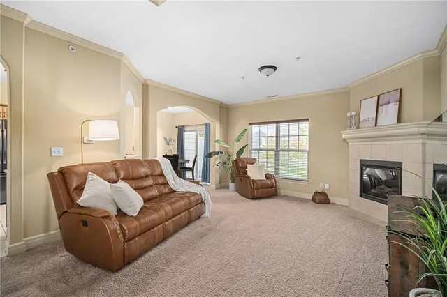 $300,000 | 8925 Inkster, Lenexa, KS 66227