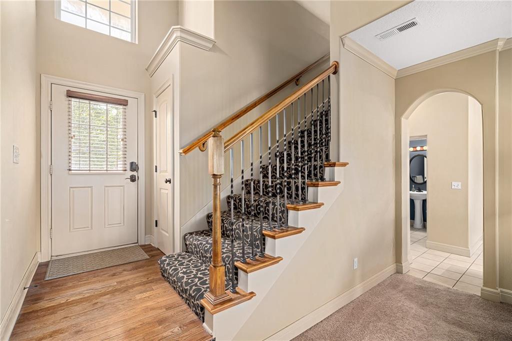 8925 Inkster Lenexa, KS 66227 - Photo 10 of 44