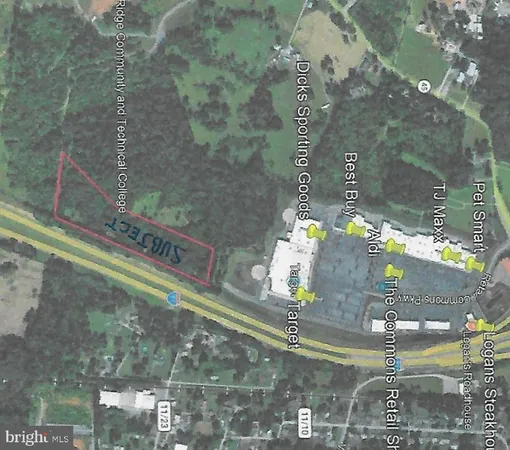 a close view of the sink