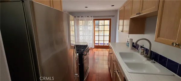 a view of empty room with windows