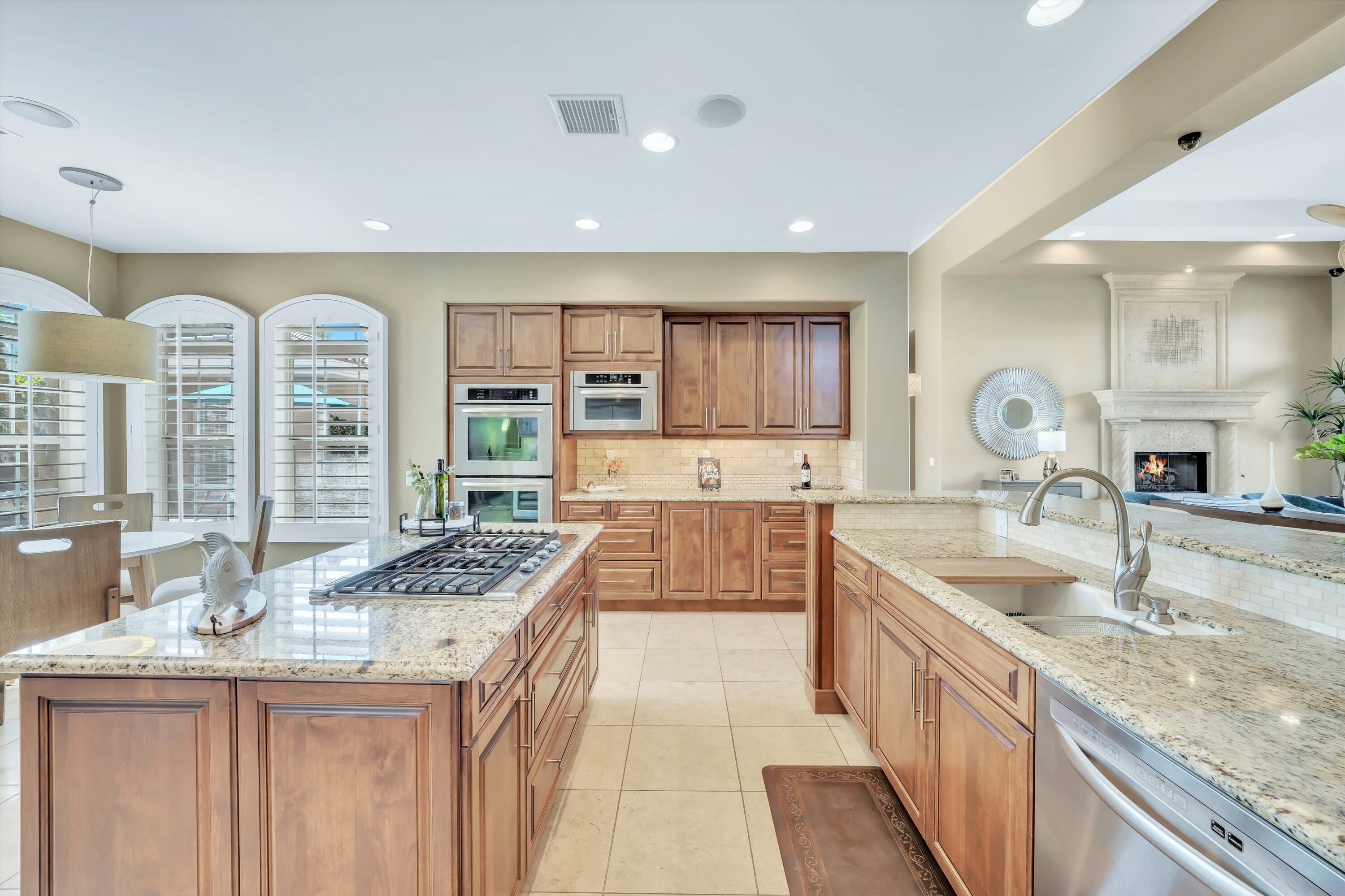 11 Collegate Circle Rancho Mirage, CA 92270 - Photo 15 of 90 42-Photo-42 (2)