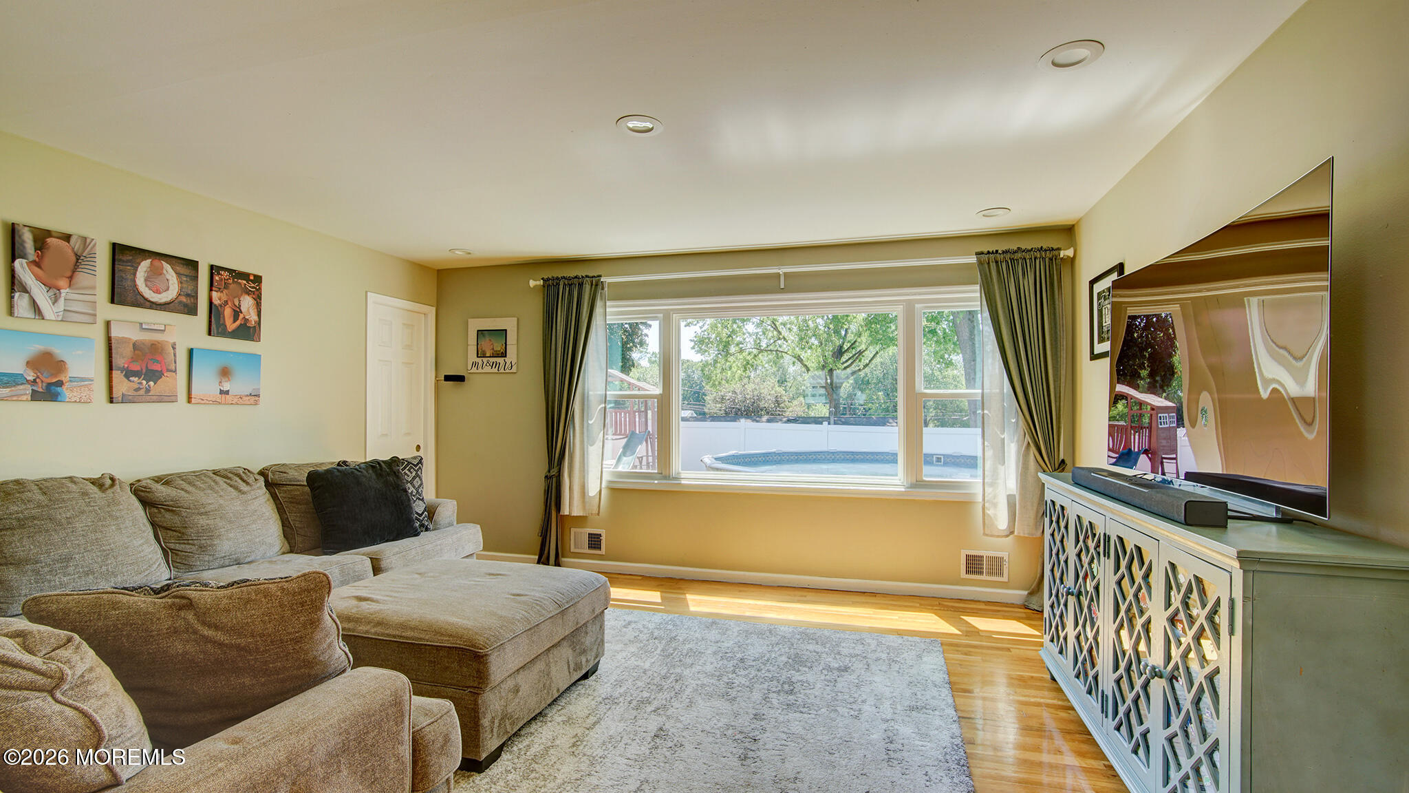 22 Columbia Road Parlin, NJ 08859 - Photo 14 of 37 DSC08565And8more