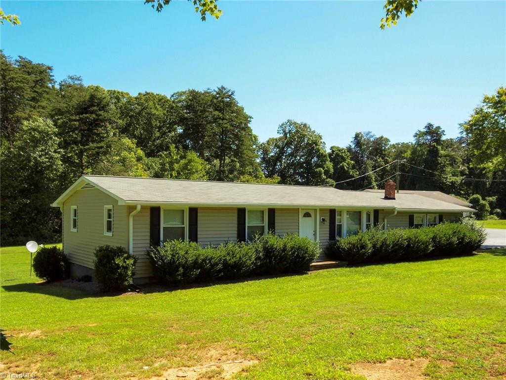 1205 Rierson Road Madison, NC 27025 - Photo 2 of 25 Gallery Image 2