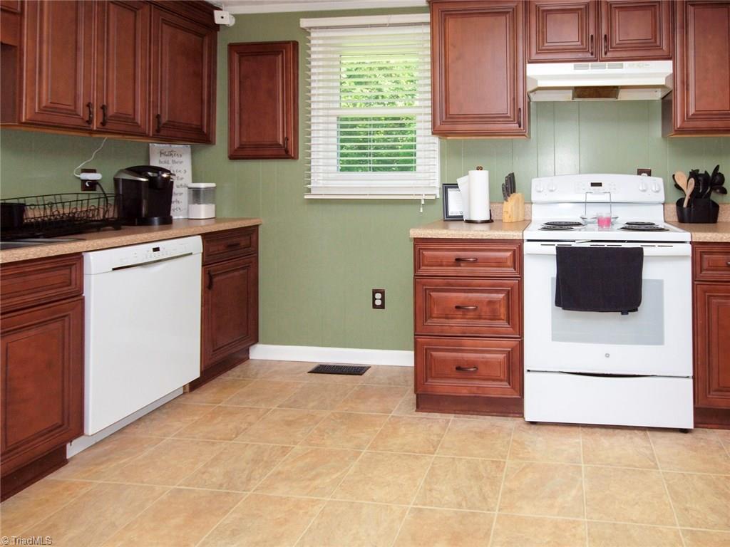 1205 Rierson Road Madison, NC 27025 - Photo 9 of 25 Gallery Image 9